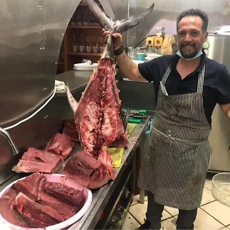 Poseidon Ξενοδοχείο με διαμερίσματα 3*